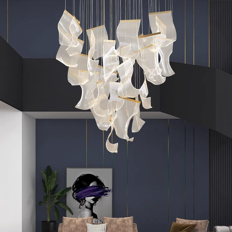 FLAMEY CHANDELIER