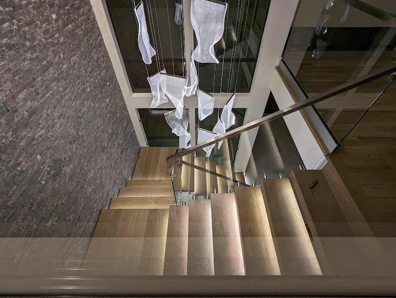 FLAMEY CHANDELIER